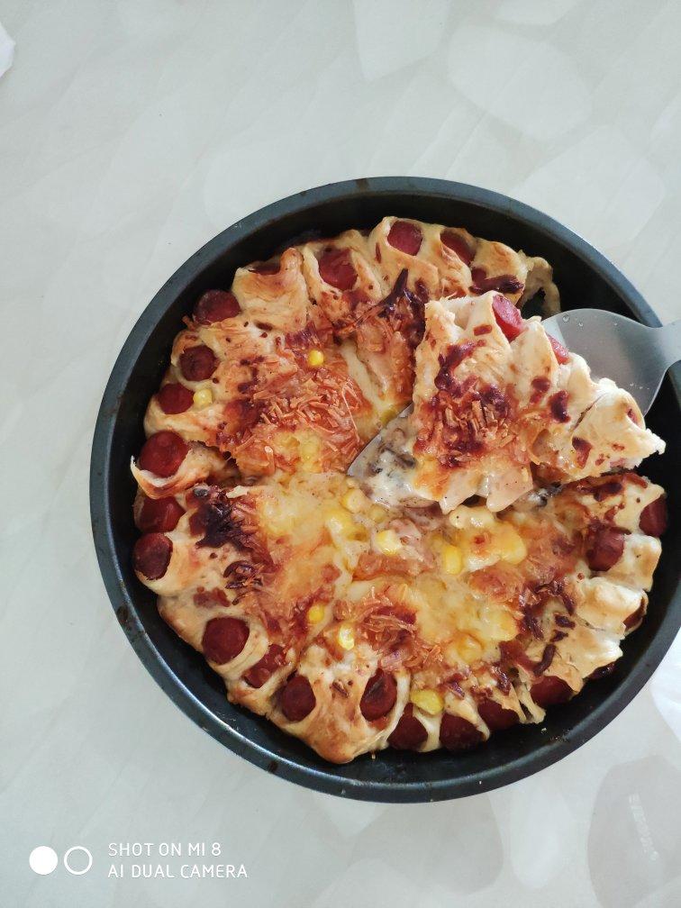 蘑菇火腿心花边比萨