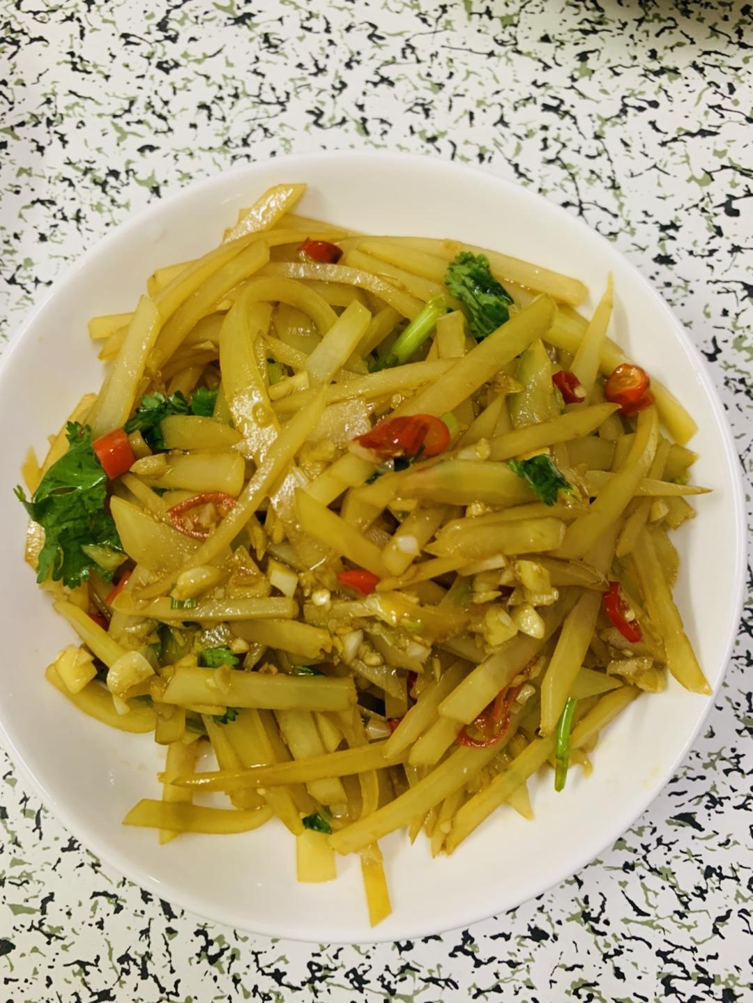 爽脆凉拌土豆丝