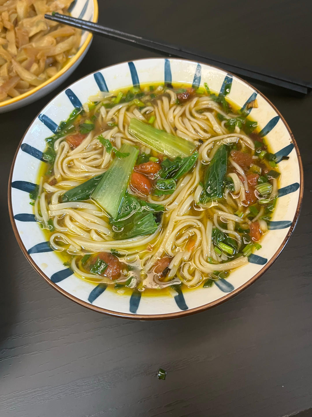 超简单的10分钟做好-热汤面