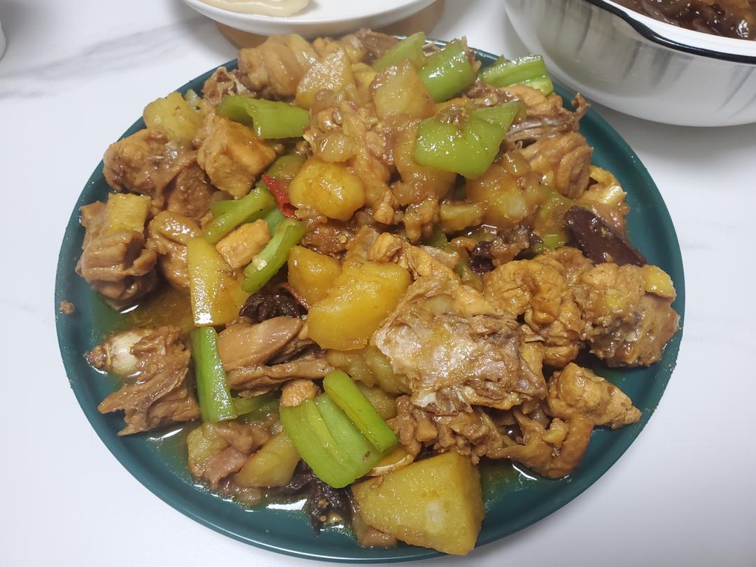 新疆大盘鸡无需争议