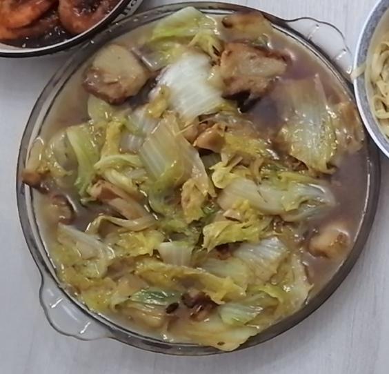 白菜炒肉