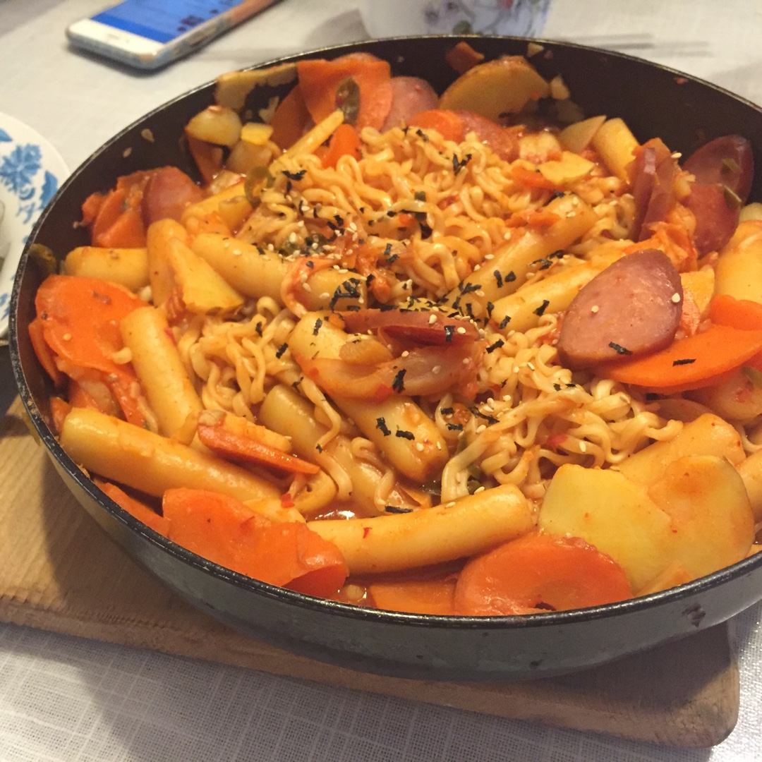 韩式泡面辣炒年糕