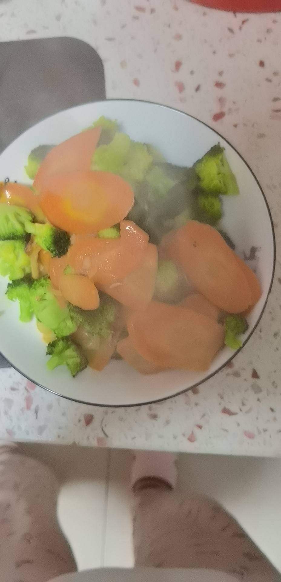 西蓝花炒胡萝卜清爽型～