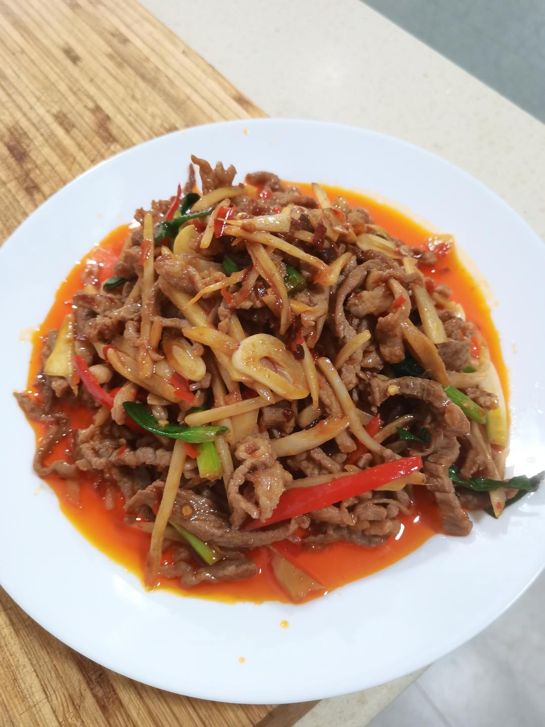 仔姜红椒肉丝