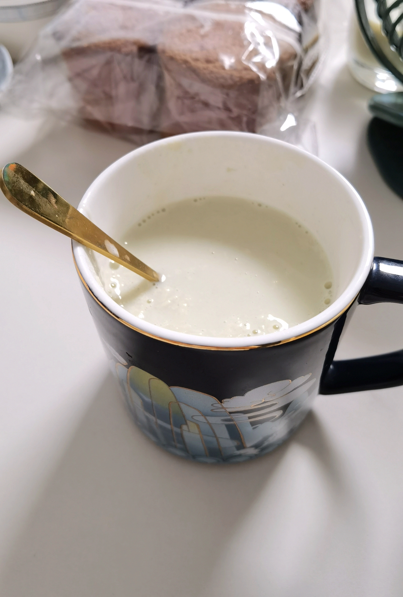 夏日早餐专属—绿豆沙牛乳