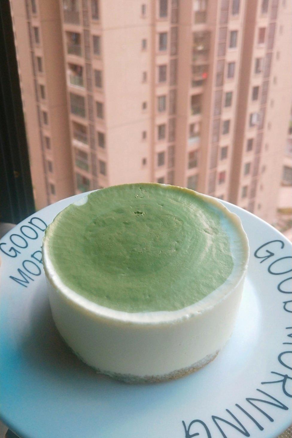 渐变抹茶慕斯蛋糕：我Amanda带着既美又作的抹茶甜点又来了！【曼食慢语】