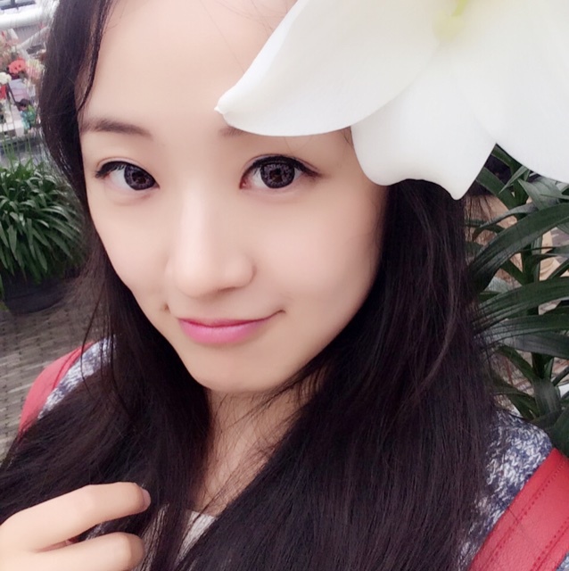Mia给自己煮饭