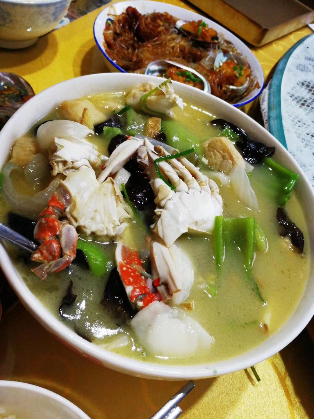 鲜掉眉毛的梭子蟹年糕汤