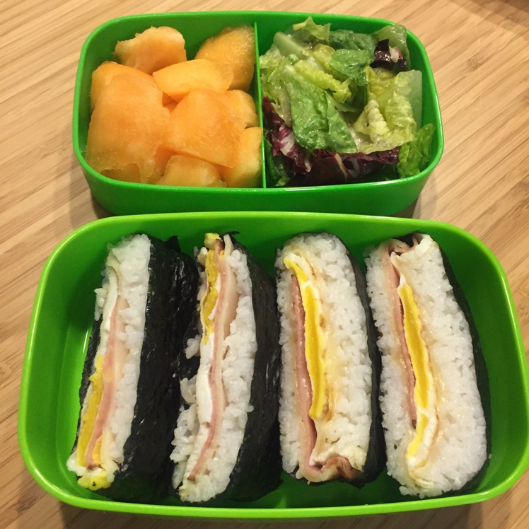 不用捏的饭团(おにぎらず)