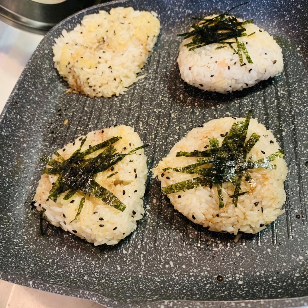 日式照烧煎饭团🍙好看健康美味营养，饭渣的最佳选择