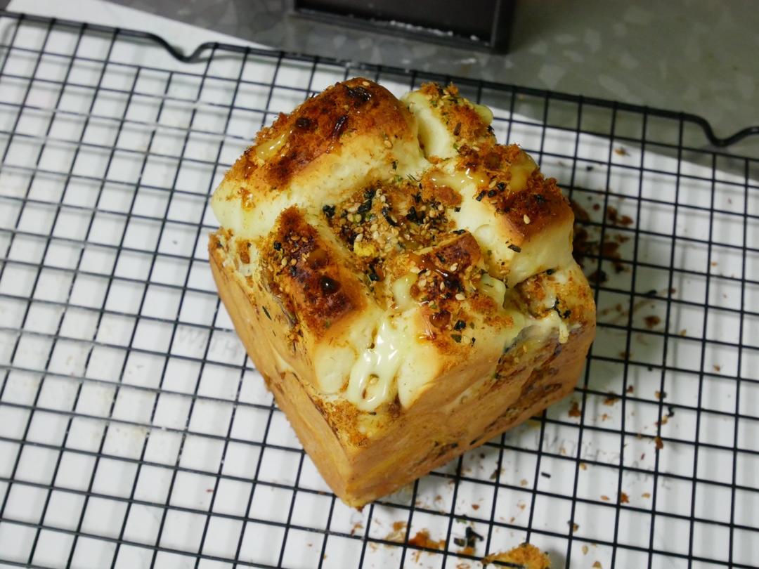 肉松手撕面包—超软会爆浆的面包哟