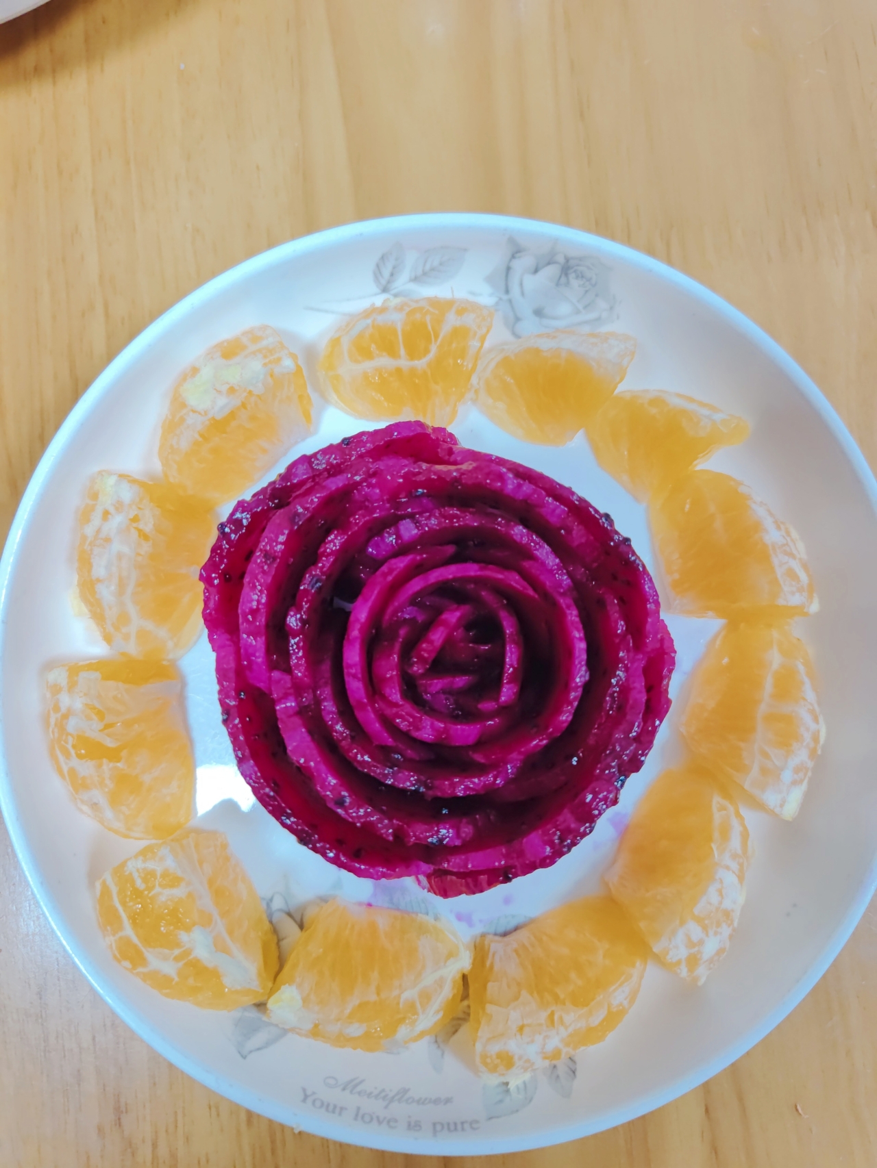 火龙果花，美丽的水果摆盘