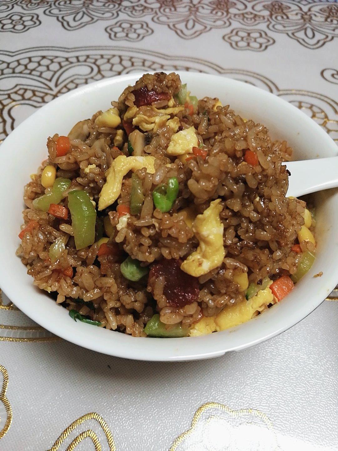 酱油炒饭(超级简单)