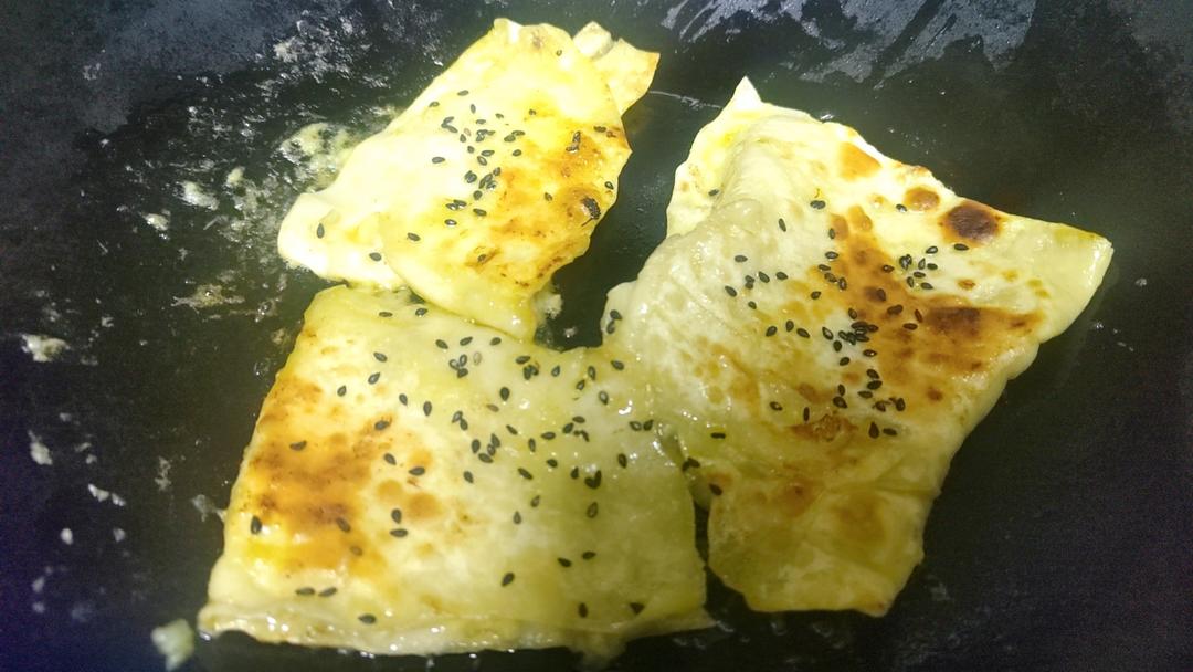 在家就可以做的香蕉飞饼 无敌好吃的香蕉煎饼 😋