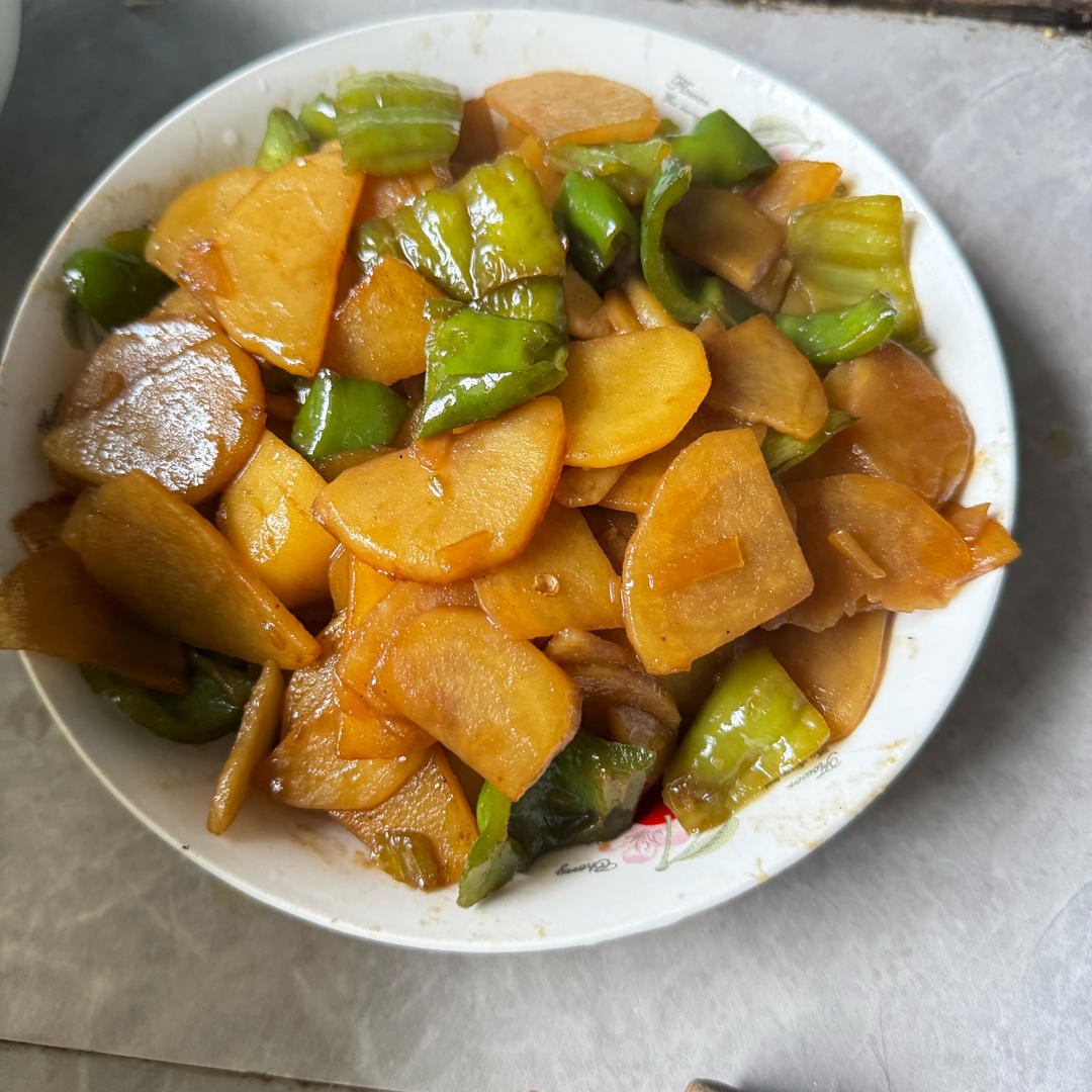 比肉都好吃的青椒炒土豆片😋简单又美味❗️