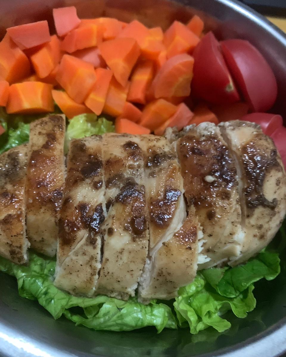 鸡胸肉减肥沙拉