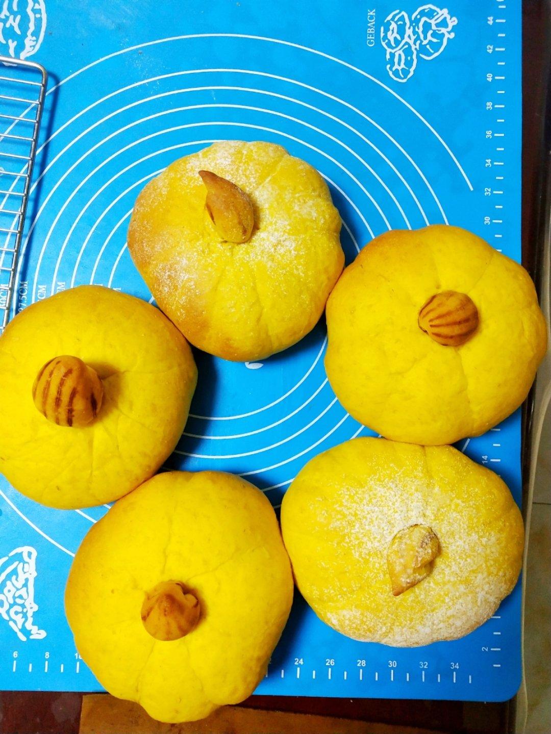 南瓜麻薯肉松面包