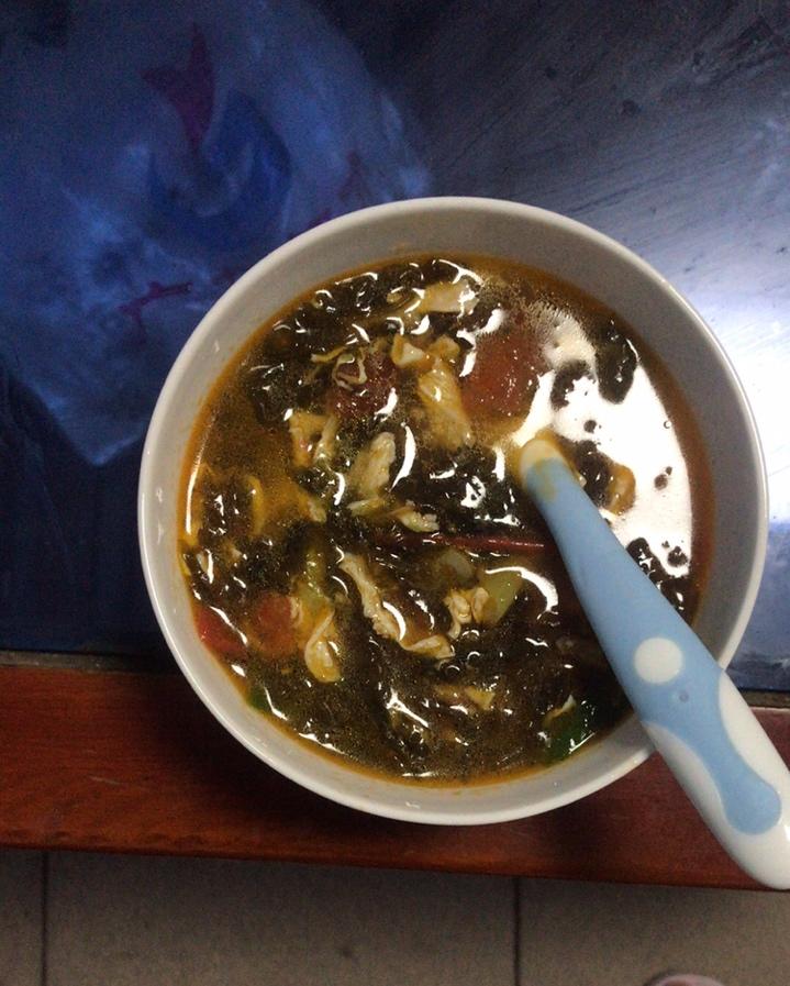 西红柿紫菜鸡蛋汤