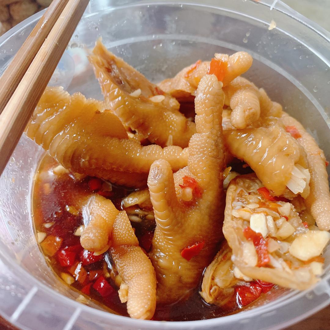 酸辣鸡爪