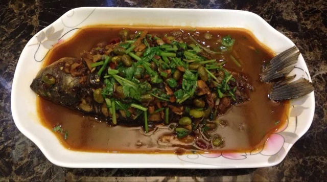 红烧鲫鱼