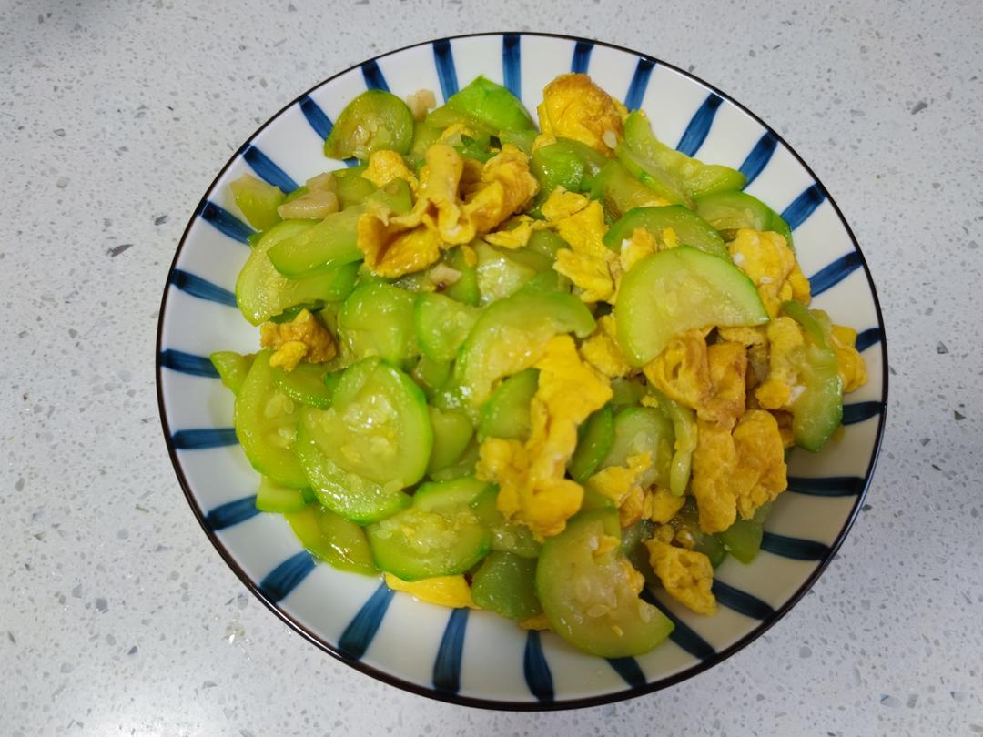 低脂健康的西葫芦炒鸡蛋的做法