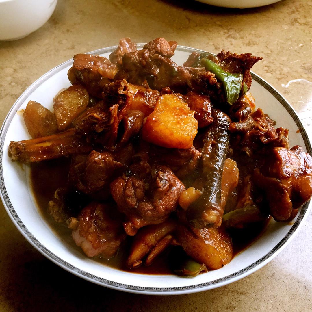 土豆烧鸡（非常下饭哦~）