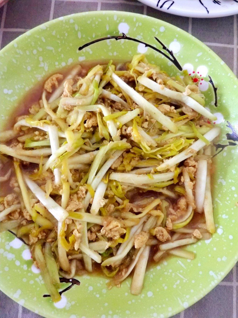 蒜黄炒鸡蛋