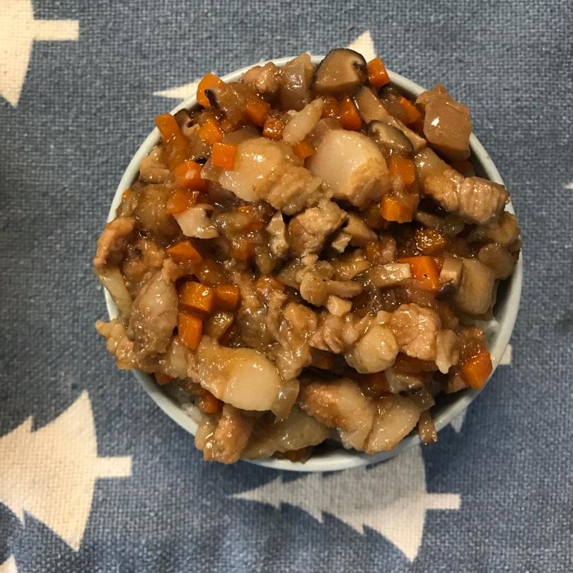 小怪物最爱的卤肉饭宝宝版