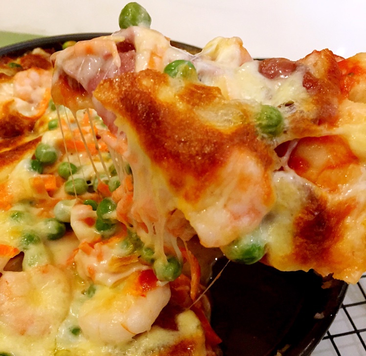 厚底鲜虾培根披萨