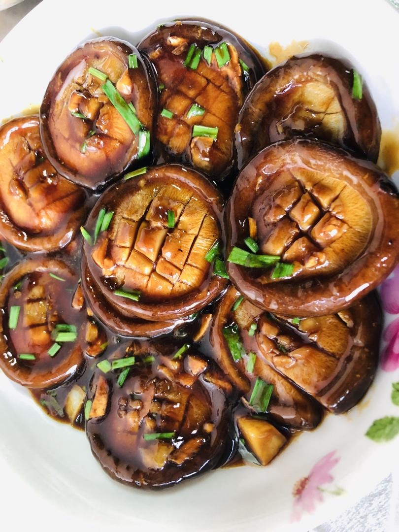 鲜嫩多汁，比鲍鱼还好吃红烧香菇
