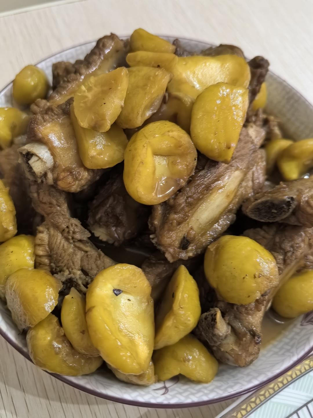 板栗烧排骨