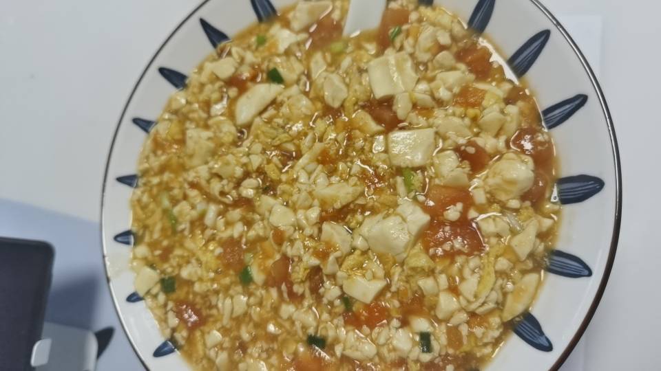 鸡蛋西红柿豆腐羹