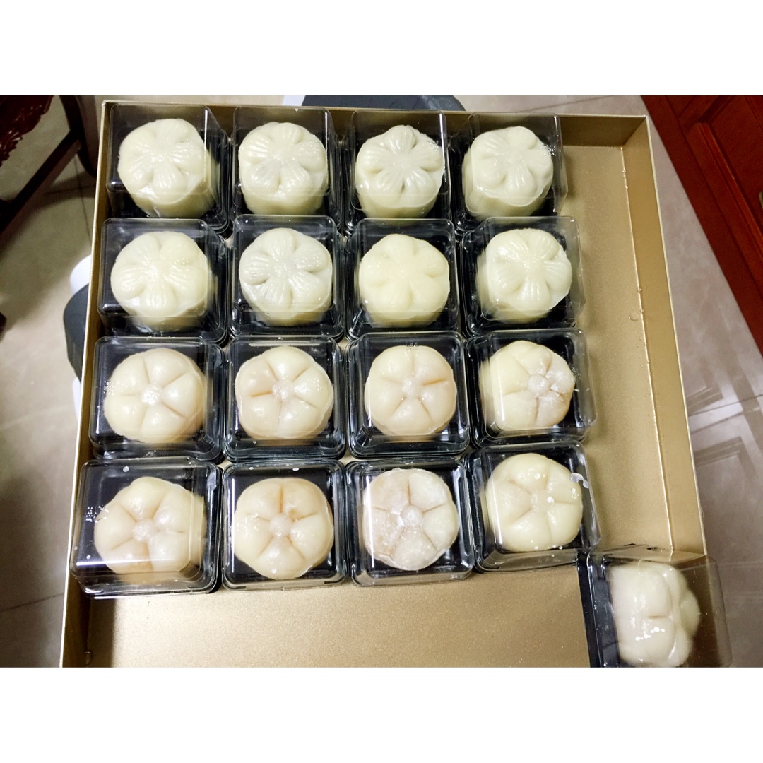 《Tinrry下午茶》冰皮月饼（奶黄馅）