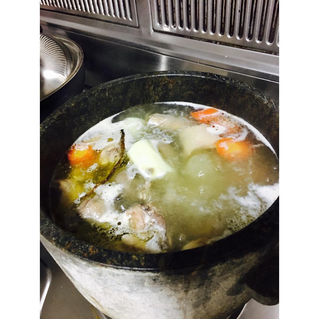 铁皮石斛烧老鸭