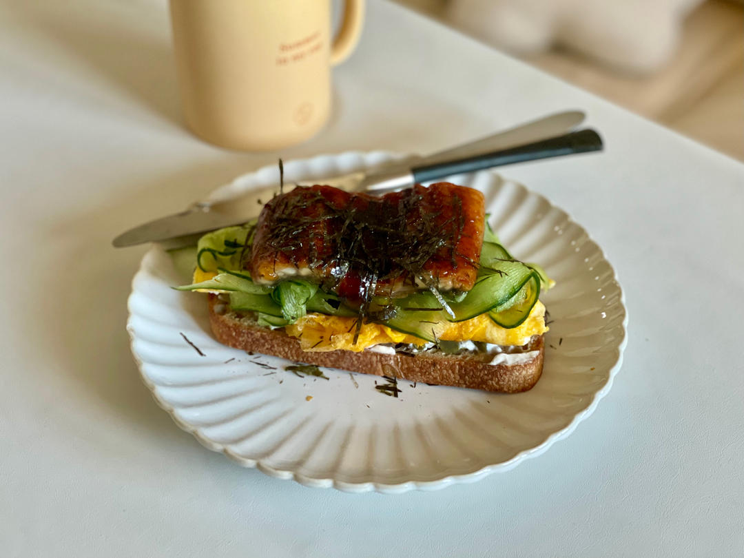 青瓜鳗鱼蛋丝全麦豆豆汉堡【健康一手握】