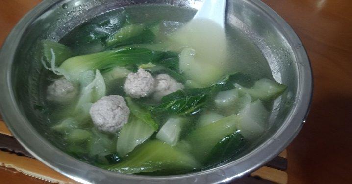 青菜肉丸汤