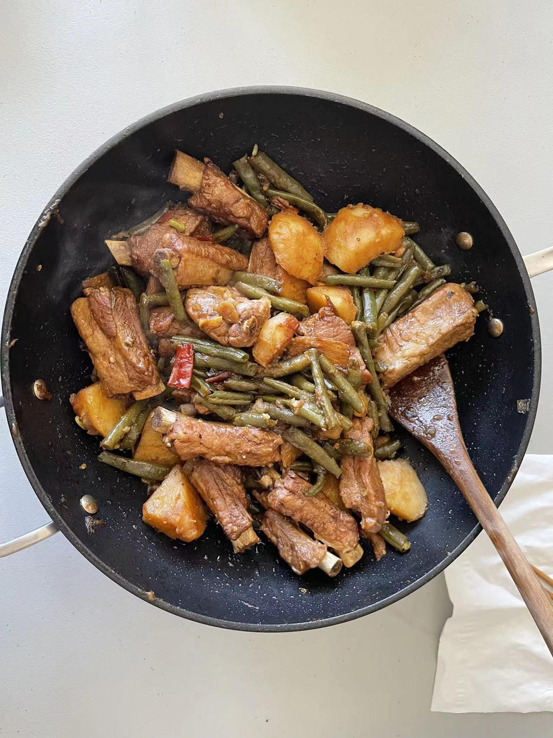 硬菜代表--排骨炖豆角土豆（豆角焖面胚子）