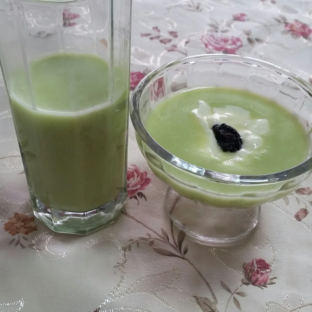 牛油果酸奶