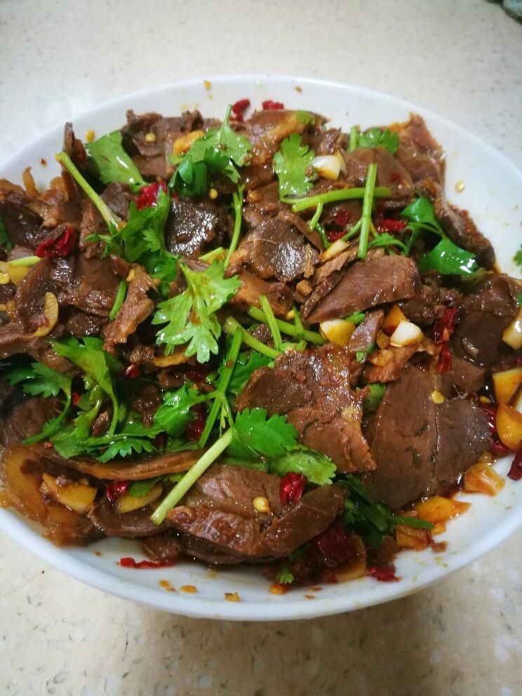 凉拌牛肉