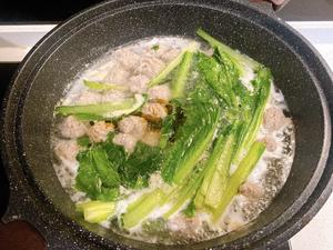 小白菜汆羊肉丸子汤的做法 步骤10