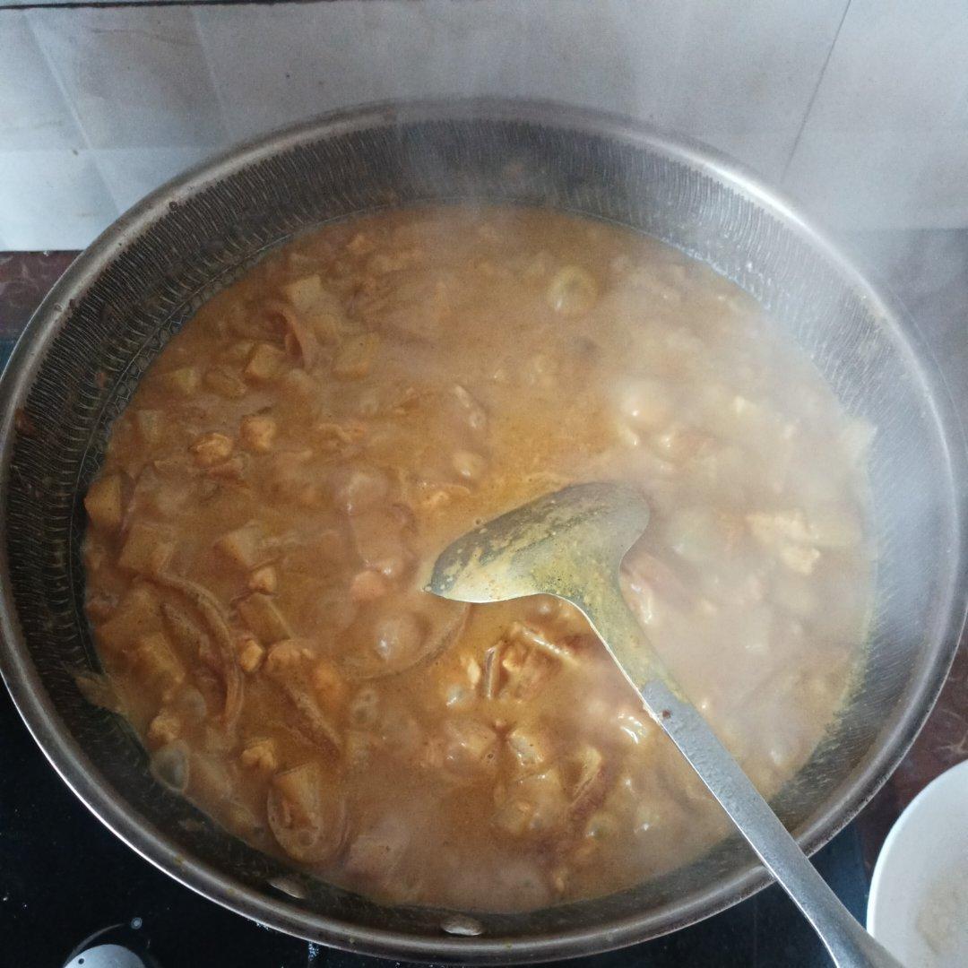 咖喱鸡肉饭