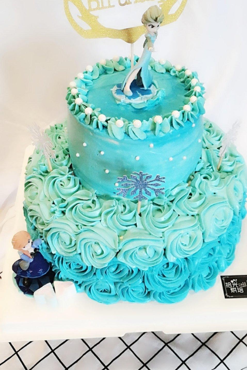 女子女汉子做的冰雪奇缘主题双层蛋糕frozen艾莎
