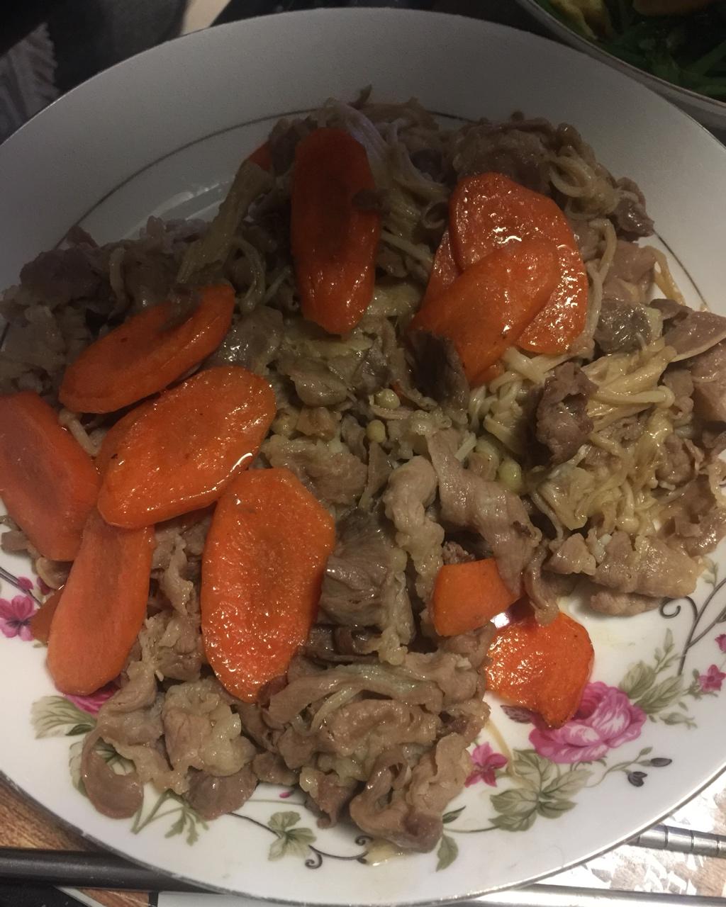 老丁的私房菜-金针菇肥牛