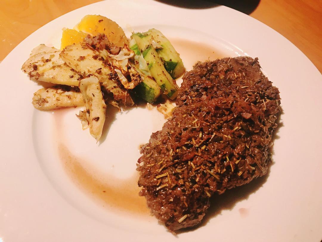 香草牛油煎牛肉