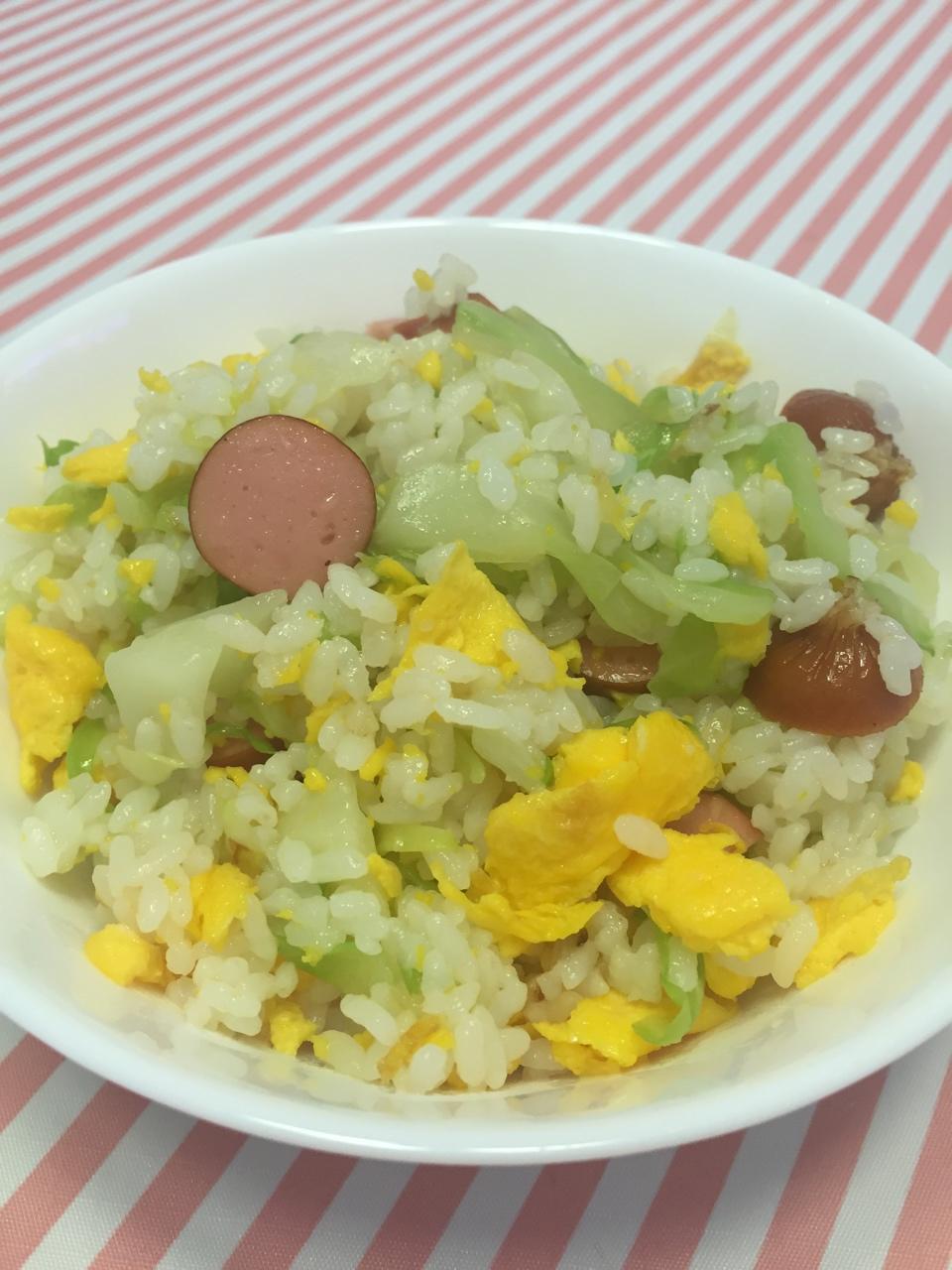 stephanie_w5t9做的包菜蛋炒饭