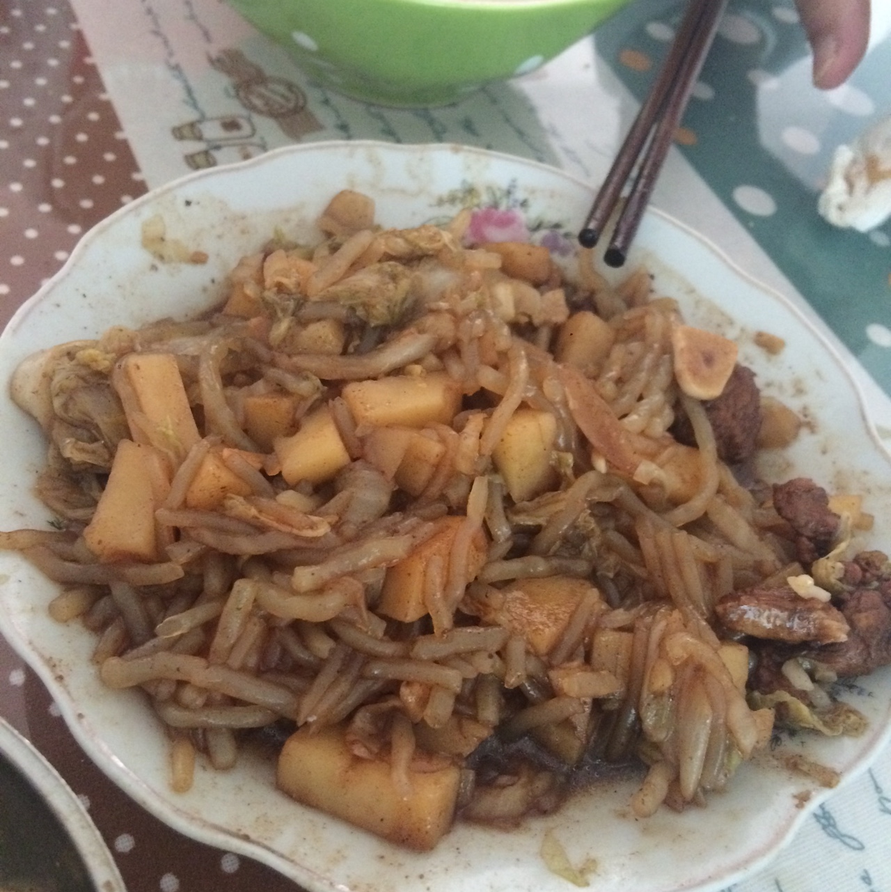 猪肉白菜炖粉条