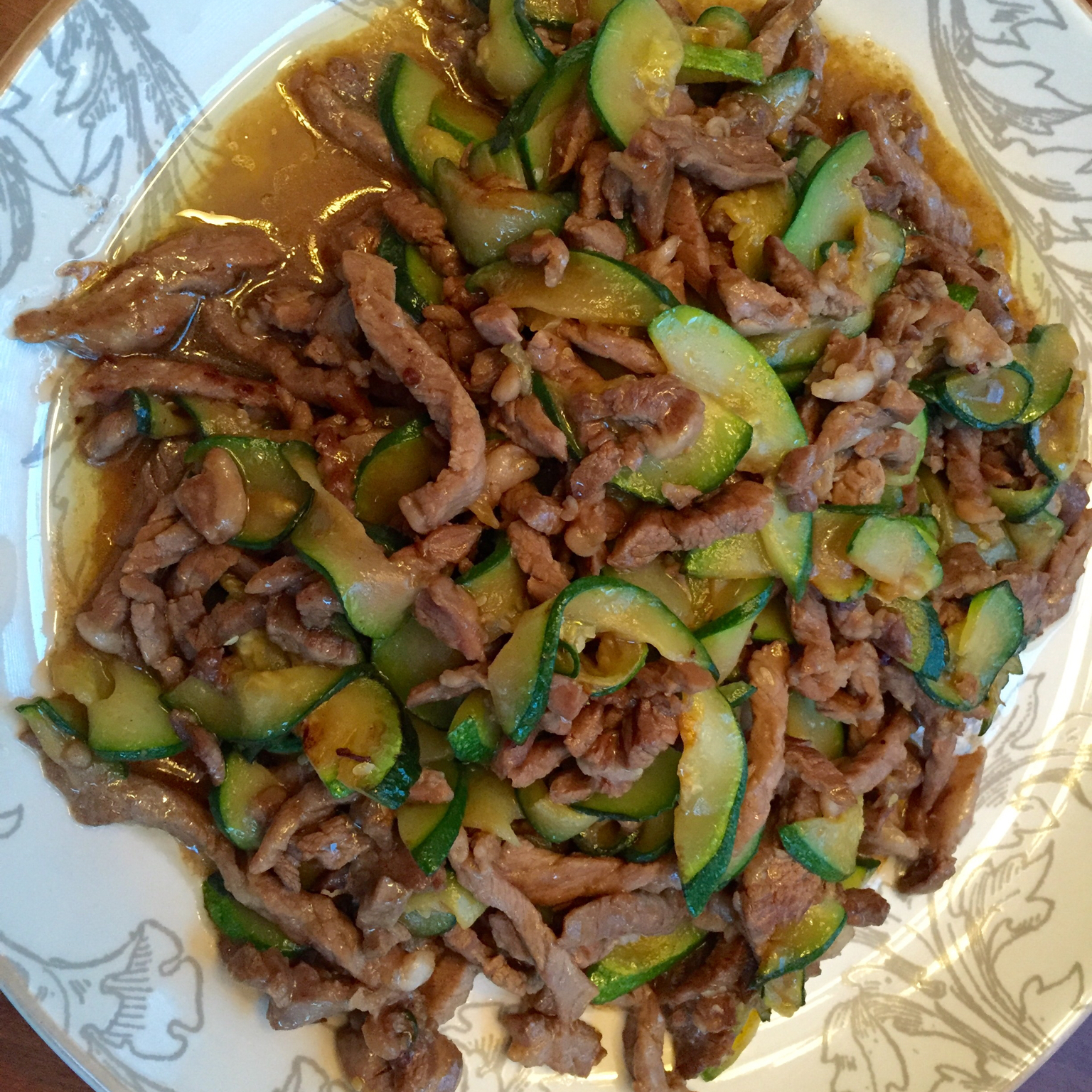 西葫芦炒肉片