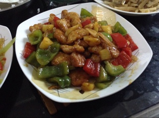 菠萝咕噜肉