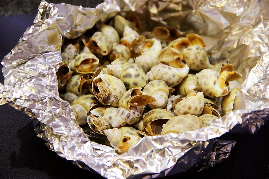 盐焗花螺大虾