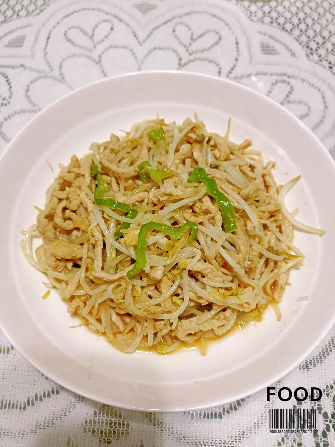 绿豆芽炒肉丝